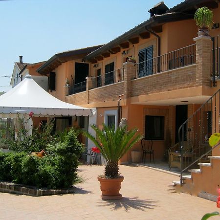 Agriturismo Le Vigne แฟร์โม ภายนอก รูปภาพ