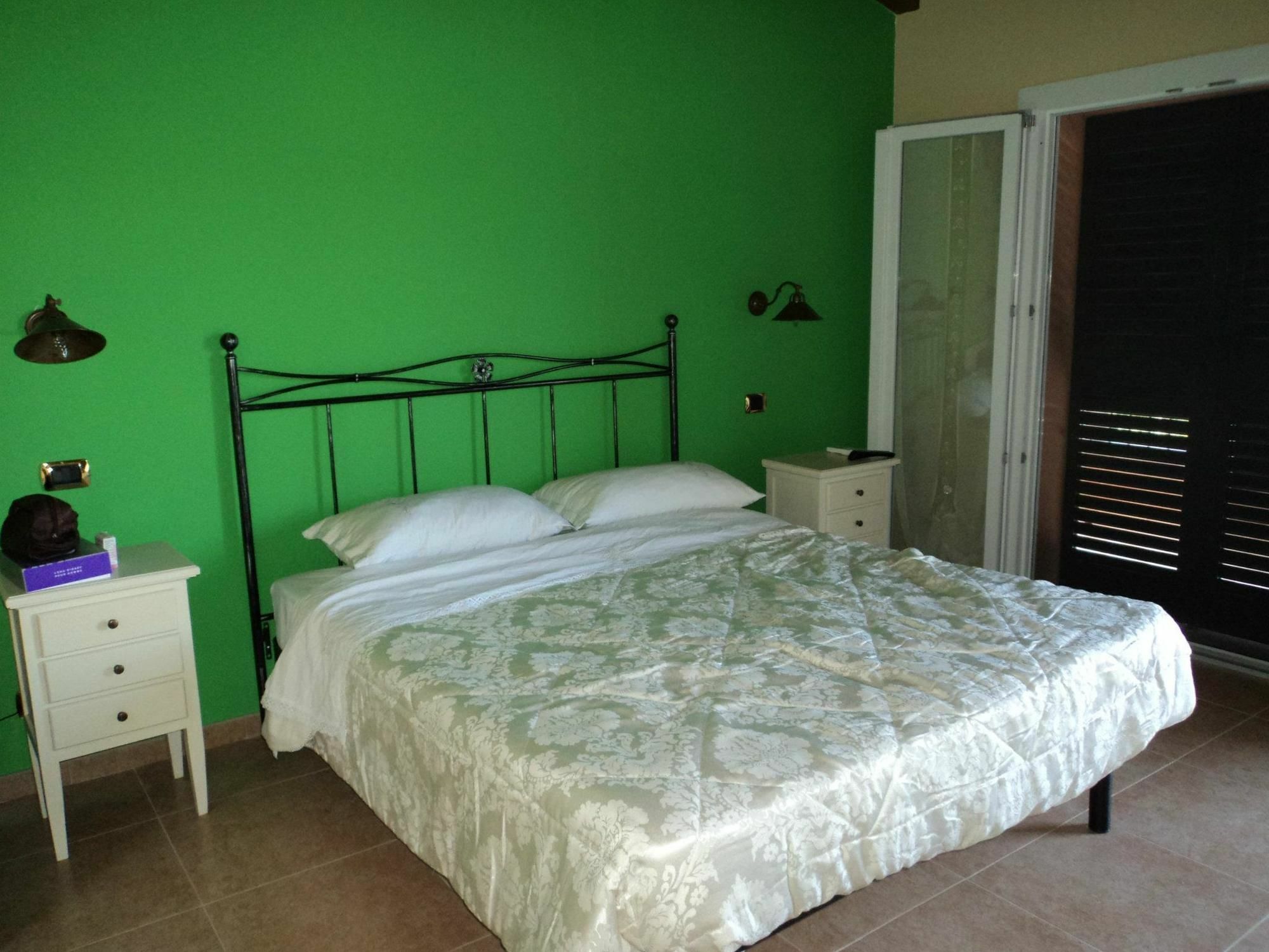 Agriturismo Le Vigne แฟร์โม ภายนอก รูปภาพ