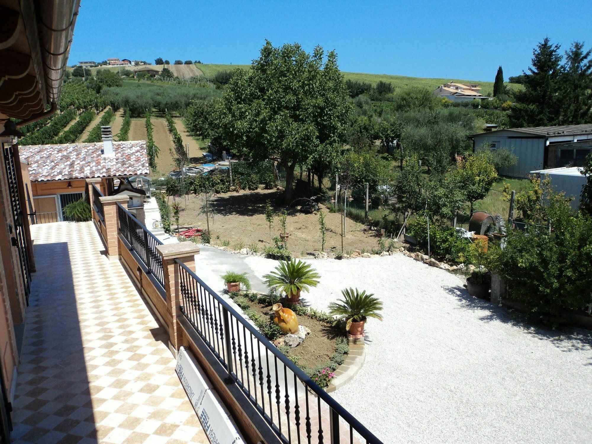 Agriturismo Le Vigne แฟร์โม ภายนอก รูปภาพ